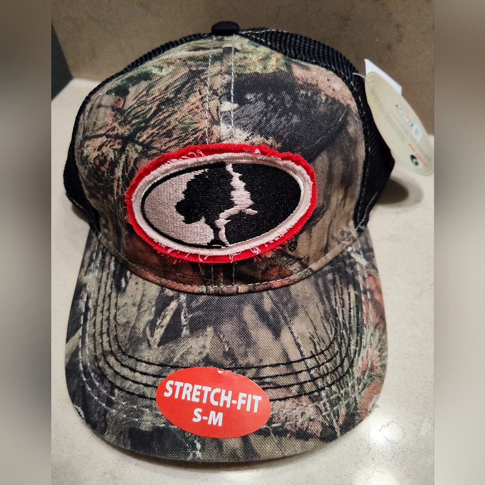 NWT Mossy Oak Mesh Back Cap, Break Up Country Camo, Flexible Fitted Hat